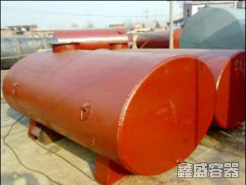 車(chē)載運(yùn)輸罐