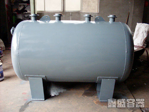 湖南鑫盛容器設備有限公司,玻璃鋼雙層儲罐銷售,車載運輸罐銷售,加油站網架銷售